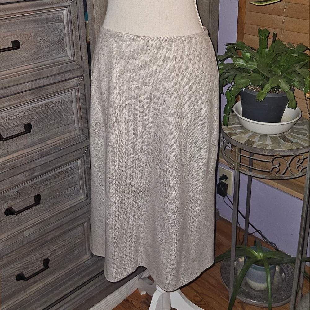 Ann Taylor LOFT Cream Houndstooth A-Line Skirt Good Condition Sz 10